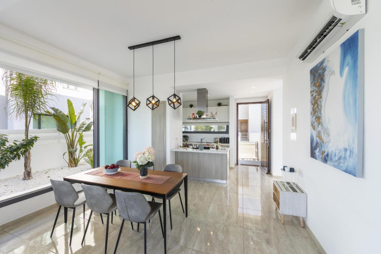 Pernera Beach Villa Protaras Buitenkant foto